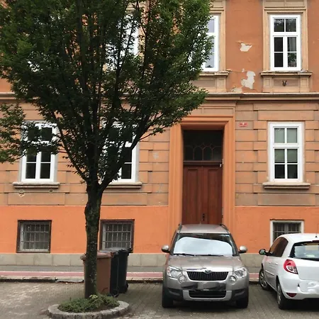 Unique Flat 22